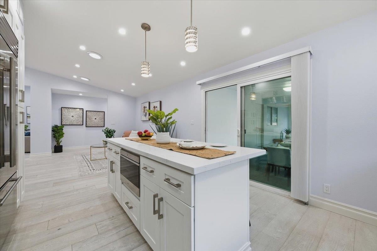 Detail Gallery Image 11 of 29 For 4975 Chiles Dr, San Jose,  CA 95136 - 4 Beds | 2 Baths