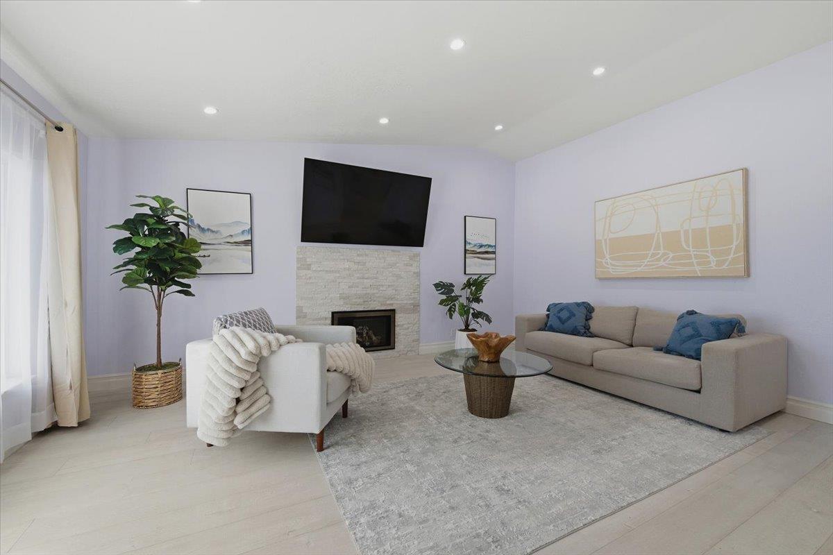 Detail Gallery Image 6 of 29 For 4975 Chiles Dr, San Jose,  CA 95136 - 4 Beds | 2 Baths