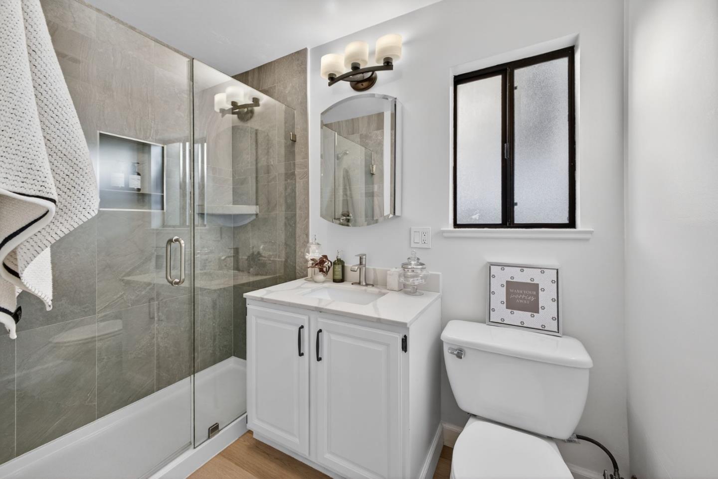 Detail Gallery Image 14 of 50 For 1100 Steinway Ave, Campbell,  CA 95008 - 4 Beds | 2/1 Baths