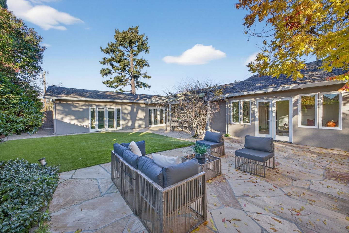 Detail Gallery Image 4 of 50 For 1100 Steinway Ave, Campbell,  CA 95008 - 4 Beds | 2/1 Baths