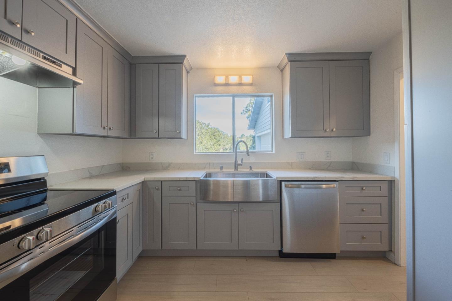 Detail Gallery Image 14 of 40 For 18924 Vierra Canyon Rd, Prunedale,  CA 93907 - 3 Beds | 2 Baths