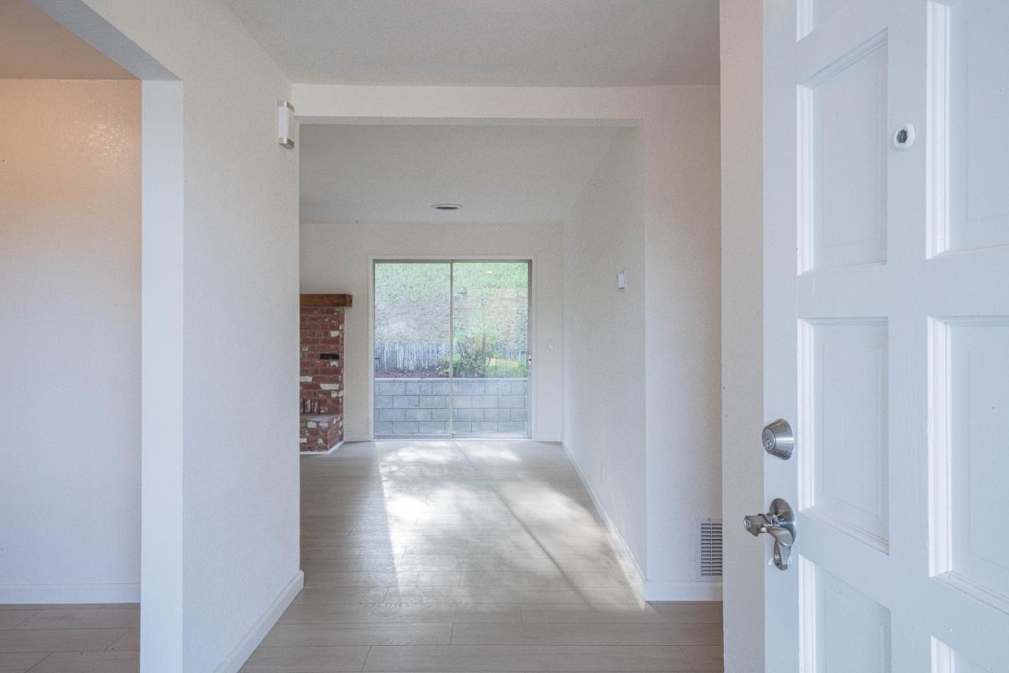 Detail Gallery Image 6 of 40 For 18924 Vierra Canyon Rd, Prunedale,  CA 93907 - 3 Beds | 2 Baths