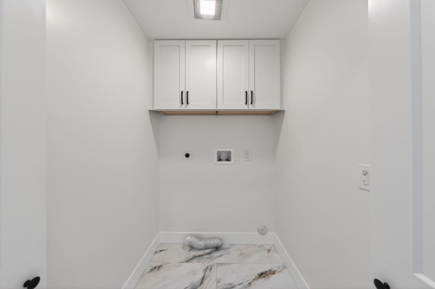 Detail Gallery Image 22 of 39 For 371 N Milton Ave, Campbell,  CA 95008 - 4 Beds | 3 Baths