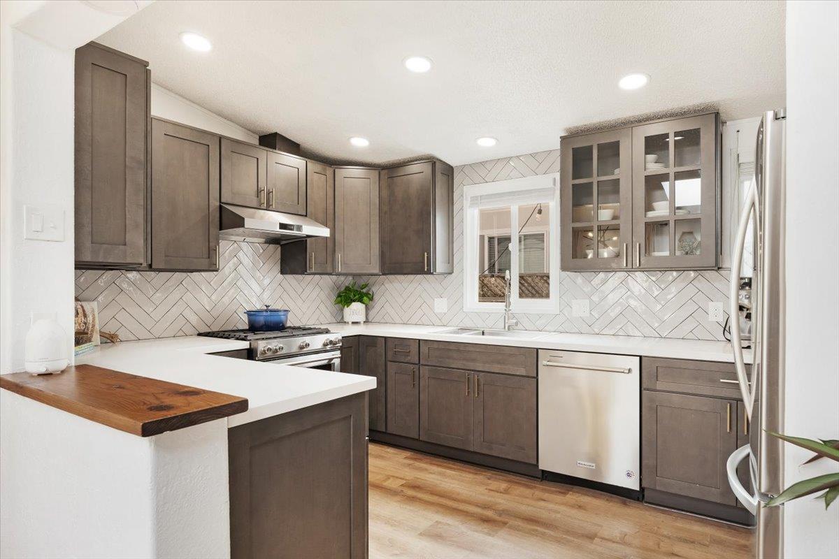 Detail Gallery Image 15 of 39 For 1099 38th Ave #20,  Santa Cruz,  CA 95062 - 3 Beds | 2 Baths