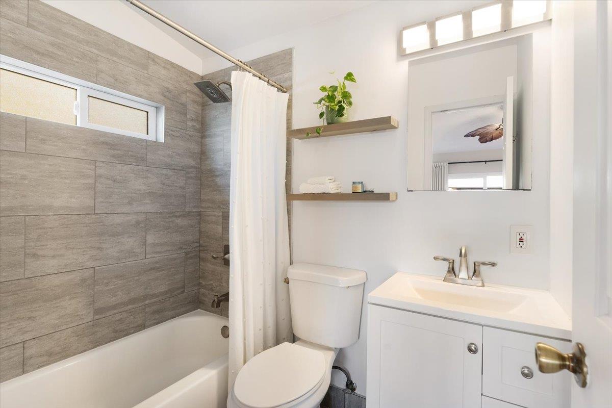 Detail Gallery Image 24 of 39 For 1099 38th Ave #20,  Santa Cruz,  CA 95062 - 3 Beds | 2 Baths