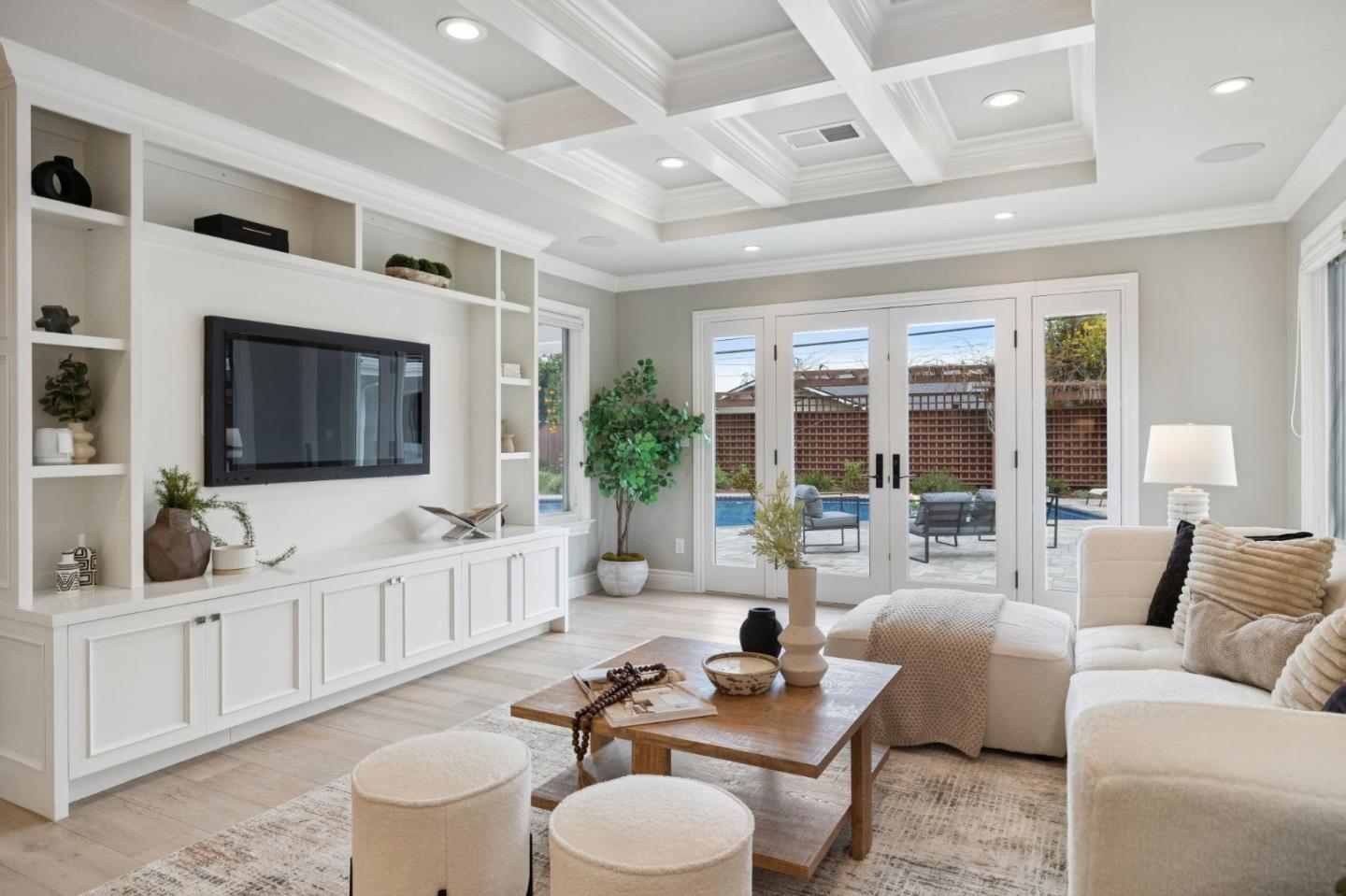 Detail Gallery Image 35 of 84 For 1141 Ruth Dr, San Jose,  CA 95125 - 4 Beds | 2/1 Baths