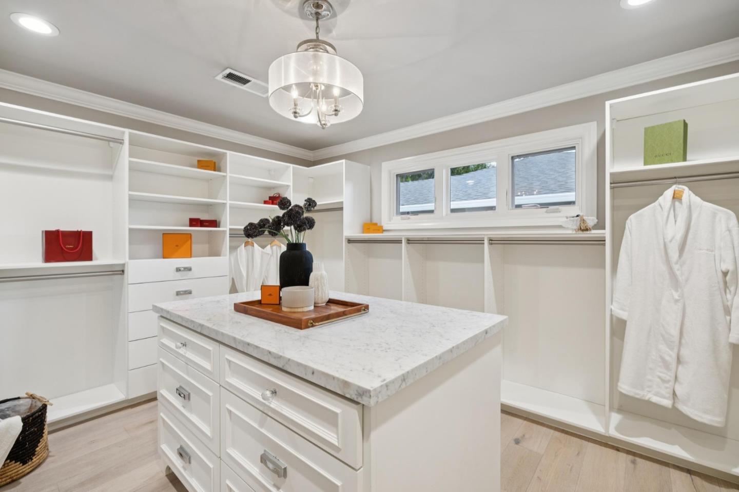 Detail Gallery Image 51 of 84 For 1141 Ruth Dr, San Jose,  CA 95125 - 4 Beds | 2/1 Baths