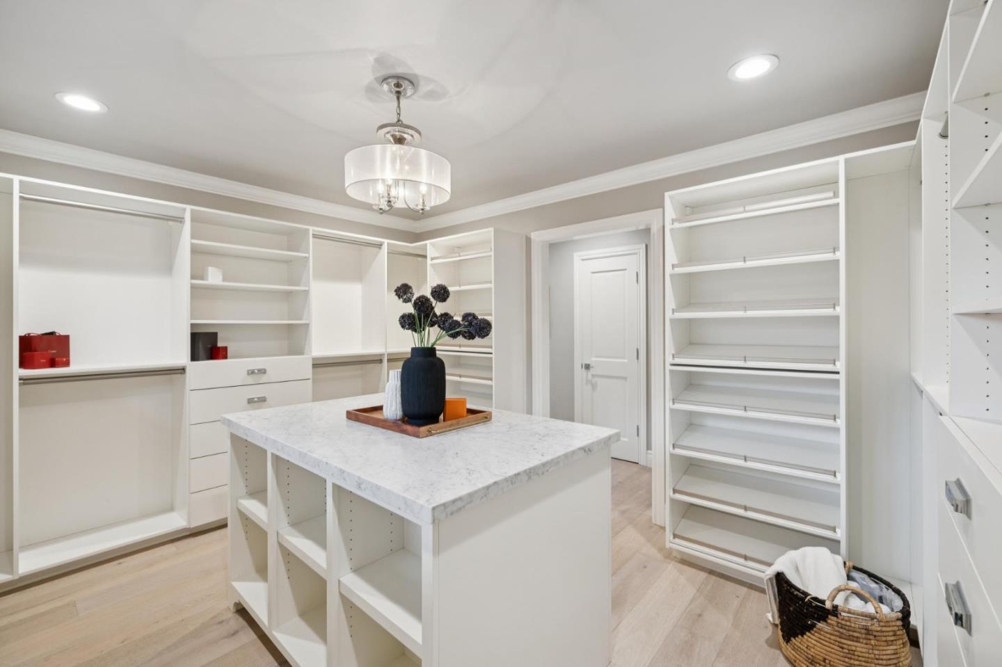 Detail Gallery Image 52 of 84 For 1141 Ruth Dr, San Jose,  CA 95125 - 4 Beds | 2/1 Baths