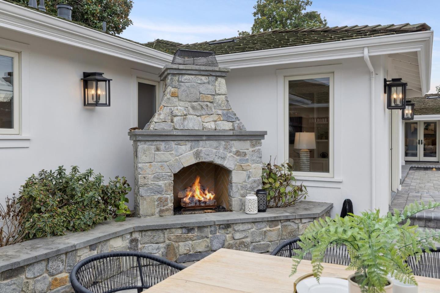 Detail Gallery Image 68 of 84 For 1141 Ruth Dr, San Jose,  CA 95125 - 4 Beds | 2/1 Baths