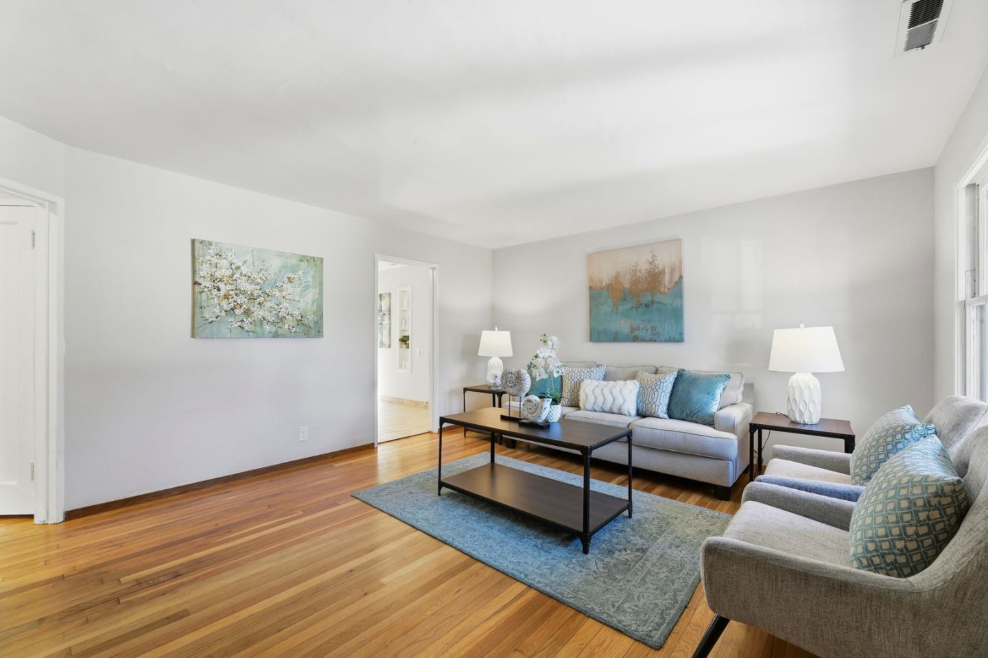 Detail Gallery Image 8 of 33 For 371 Orchard Ave, Sunnyvale,  CA 94085 - 3 Beds | 2 Baths