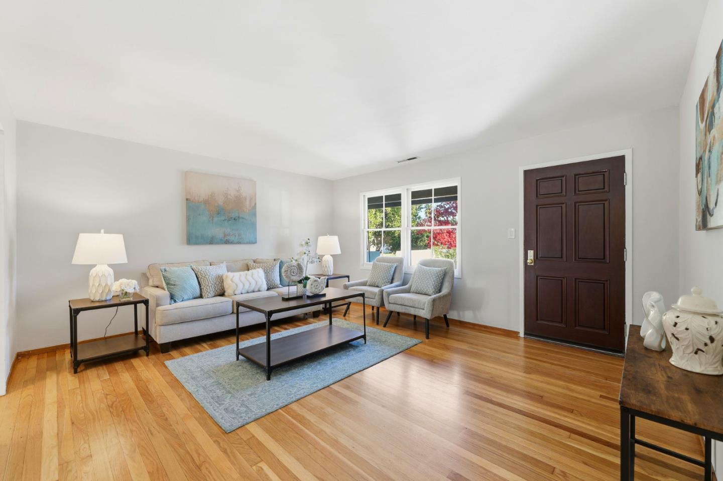 Detail Gallery Image 9 of 33 For 371 Orchard Ave, Sunnyvale,  CA 94085 - 3 Beds | 2 Baths