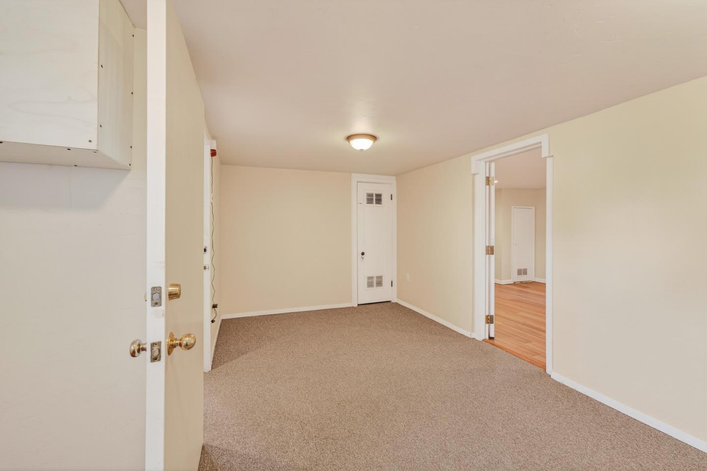 Detail Gallery Image 31 of 44 For 415 Figueroa St, Monterey,  CA 93940 - 3 Beds | 1 Baths