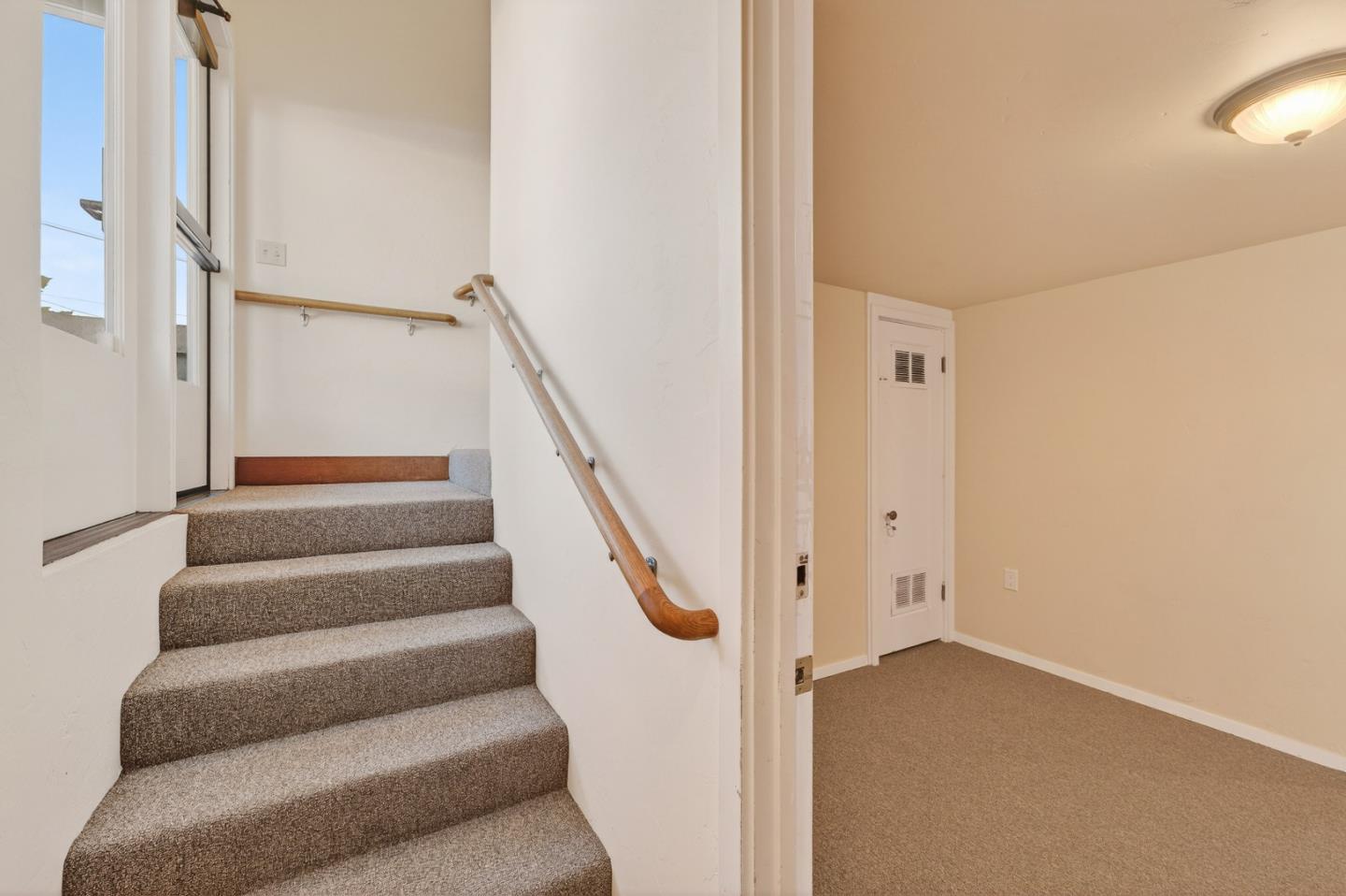 Detail Gallery Image 29 of 44 For 415 Figueroa St, Monterey,  CA 93940 - – Beds | – Baths