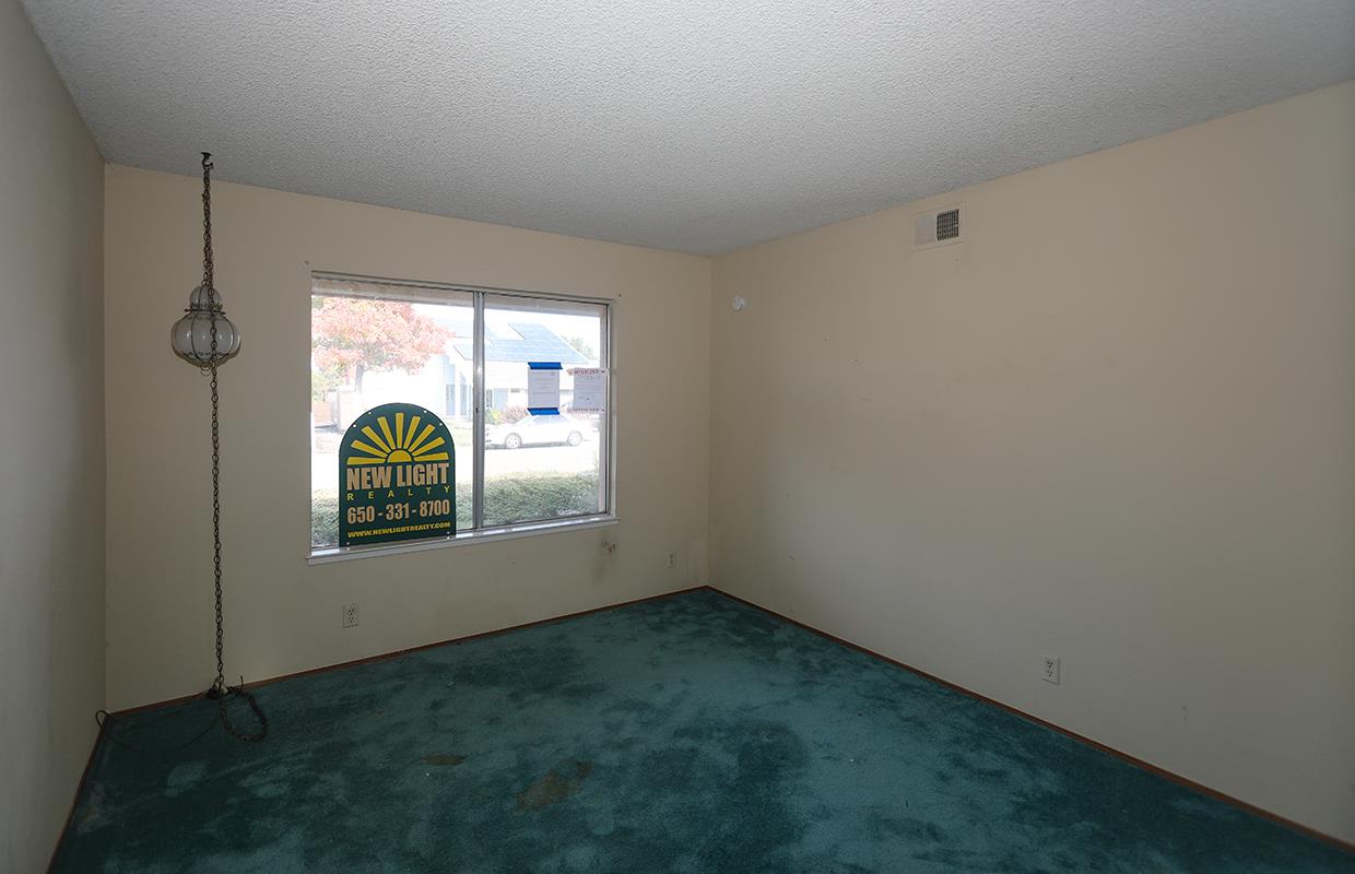 Detail Gallery Image 6 of 16 For 3621 La Mesa Dr, Hayward,  CA 94542 - 3 Beds | 2 Baths