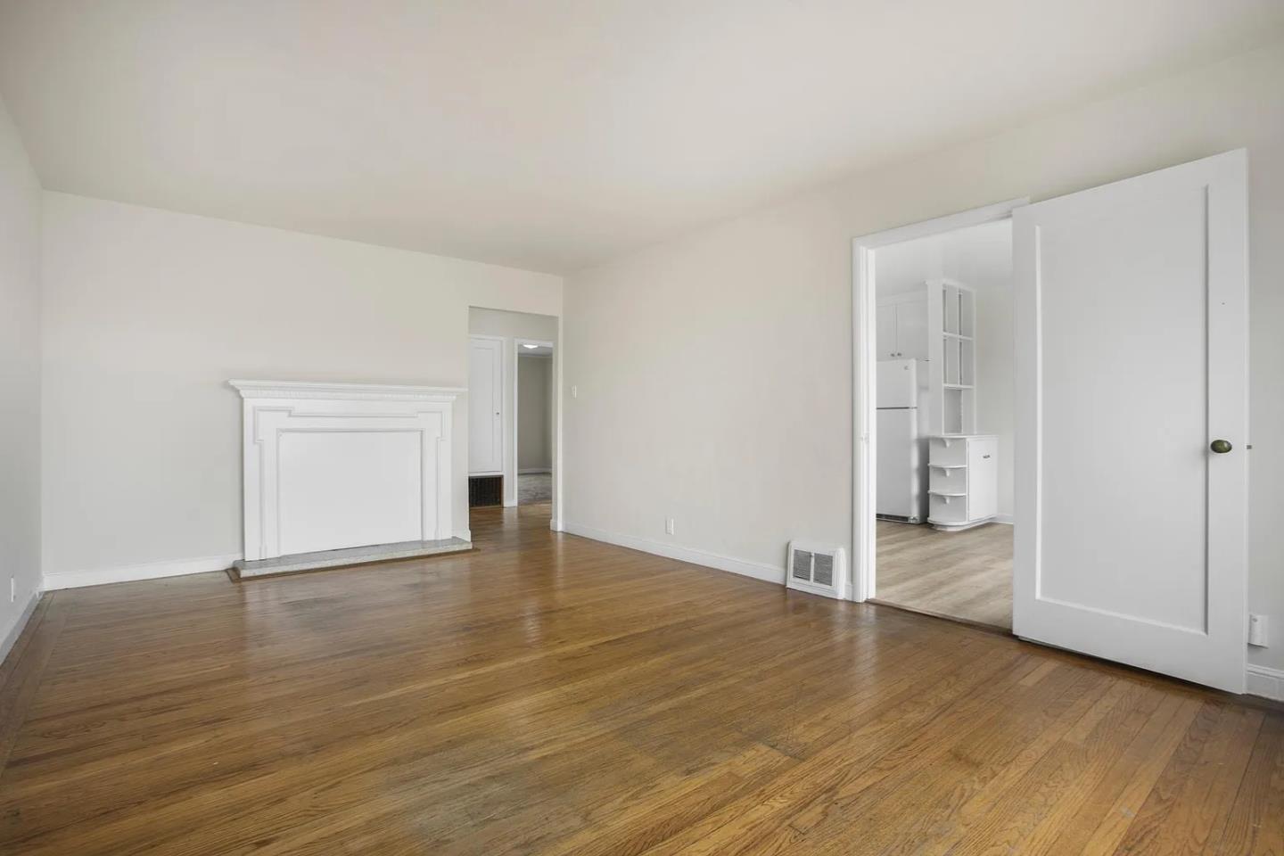 Detail Gallery Image 20 of 36 For 2338 39th Ave, San Francisco,  CA 94116 - 3 Beds | 1 Baths