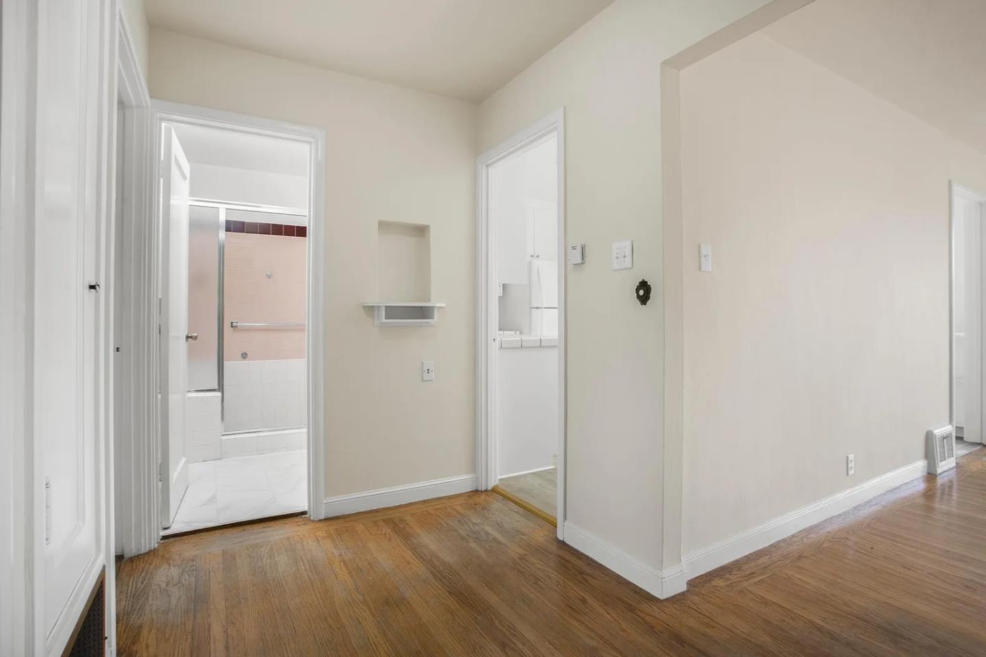 Detail Gallery Image 27 of 36 For 2338 39th Ave, San Francisco,  CA 94116 - 3 Beds | 1 Baths