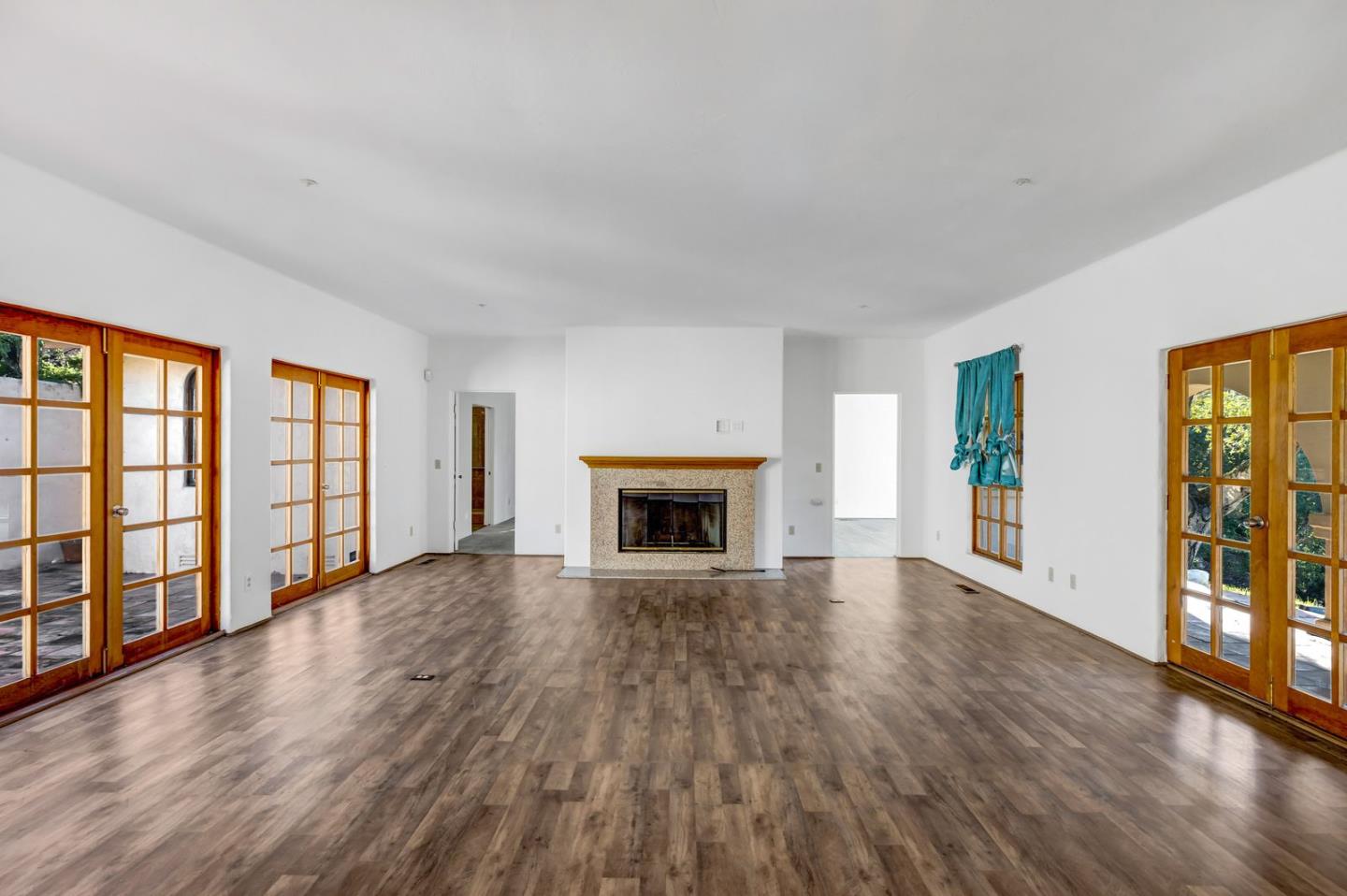 Detail Gallery Image 12 of 48 For 90 Harper Canyon Rd, Salinas,  CA 93908 - 3 Beds | 3 Baths