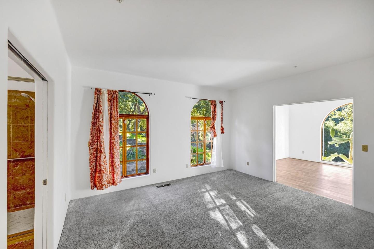 Detail Gallery Image 16 of 48 For 90 Harper Canyon Rd, Salinas,  CA 93908 - 3 Beds | 3 Baths