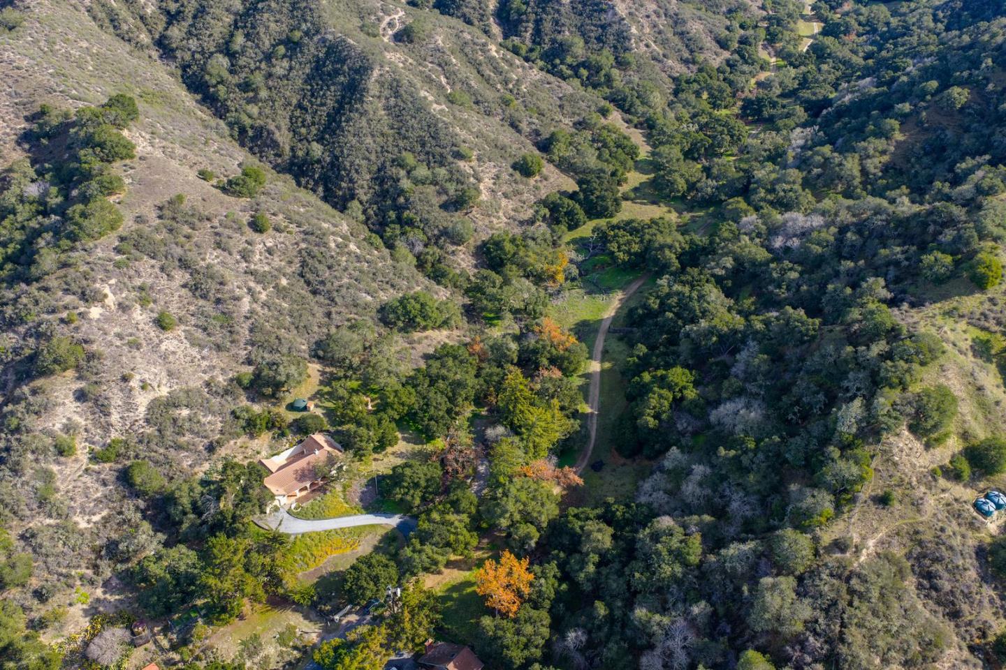 Detail Gallery Image 31 of 48 For 90 Harper Canyon Rd, Salinas,  CA 93908 - 3 Beds | 3 Baths