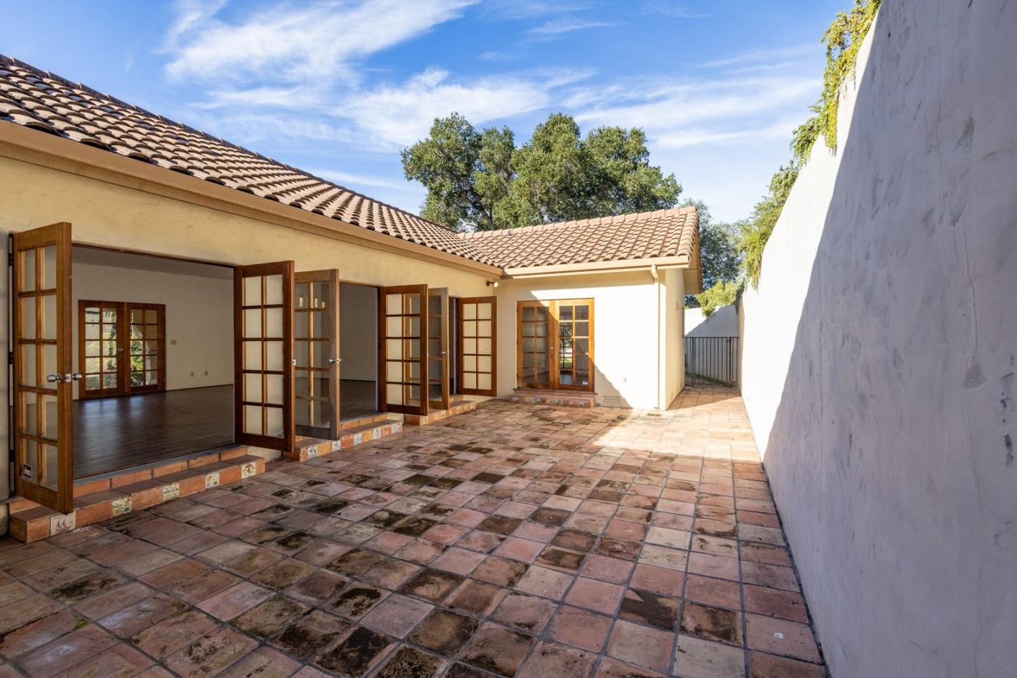 Detail Gallery Image 7 of 48 For 90 Harper Canyon Rd, Salinas,  CA 93908 - 3 Beds | 3 Baths