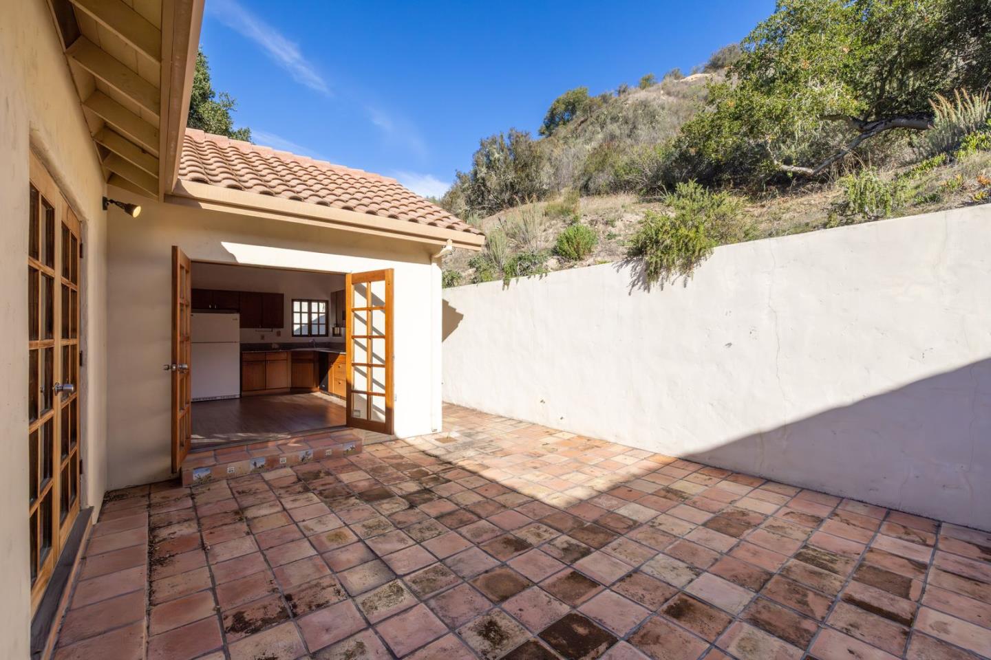 Detail Gallery Image 8 of 48 For 90 Harper Canyon Rd, Salinas,  CA 93908 - 3 Beds | 3 Baths