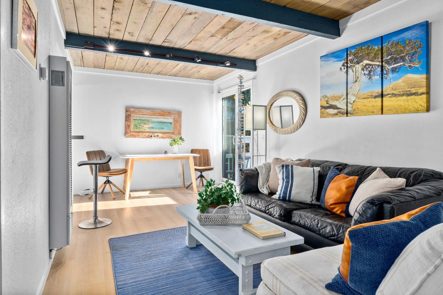 Detail Gallery Image 35 of 77 For 360 36th Ave, Santa Cruz,  CA 95062 - 8 Beds | 4 Baths