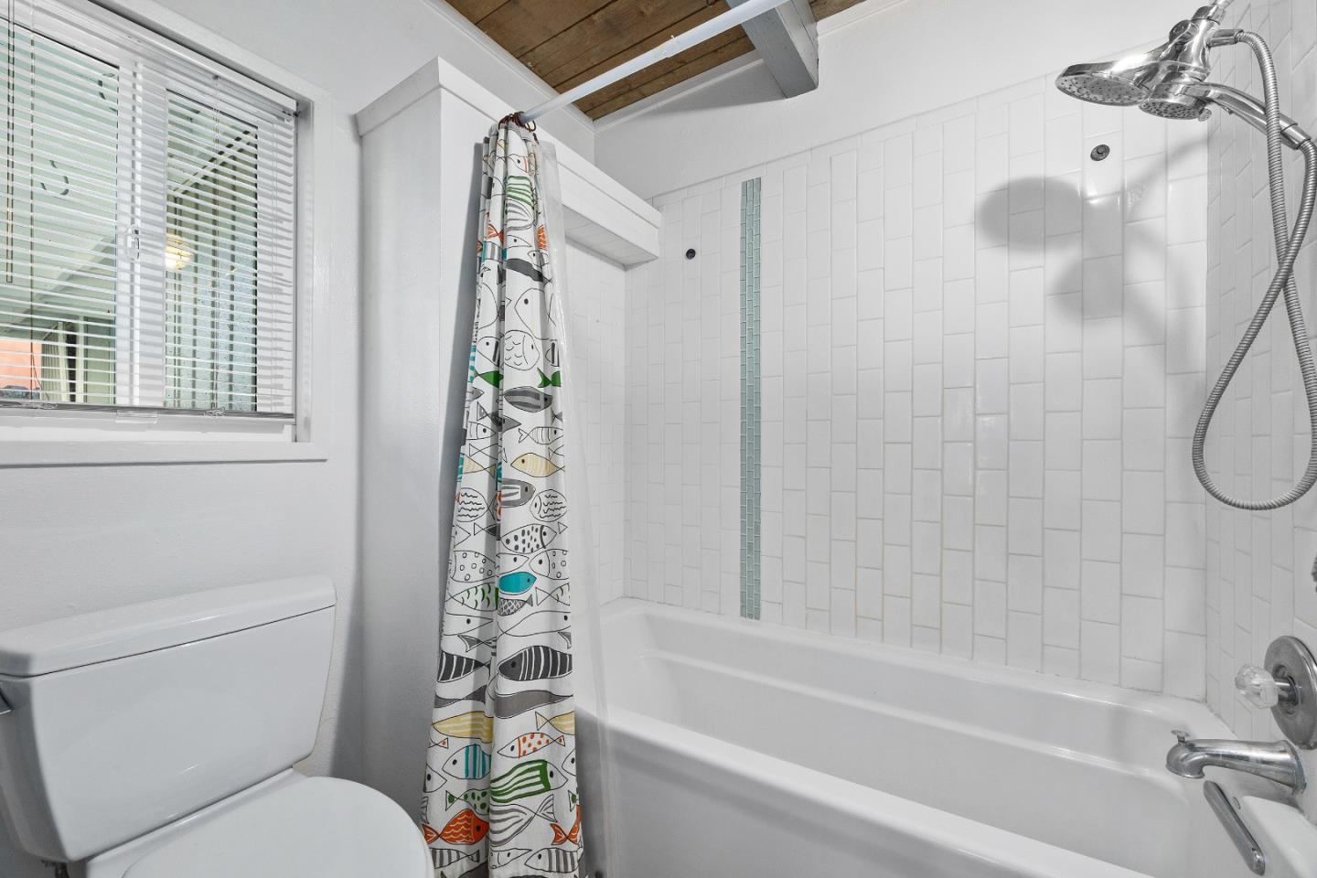 Detail Gallery Image 50 of 77 For 360 36th Ave, Santa Cruz,  CA 95062 - 8 Beds | 4 Baths