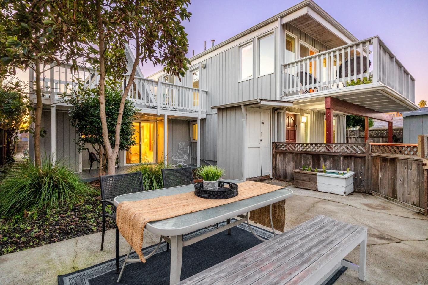 Detail Gallery Image 63 of 77 For 360 36th Ave, Santa Cruz,  CA 95062 - 8 Beds | 4 Baths