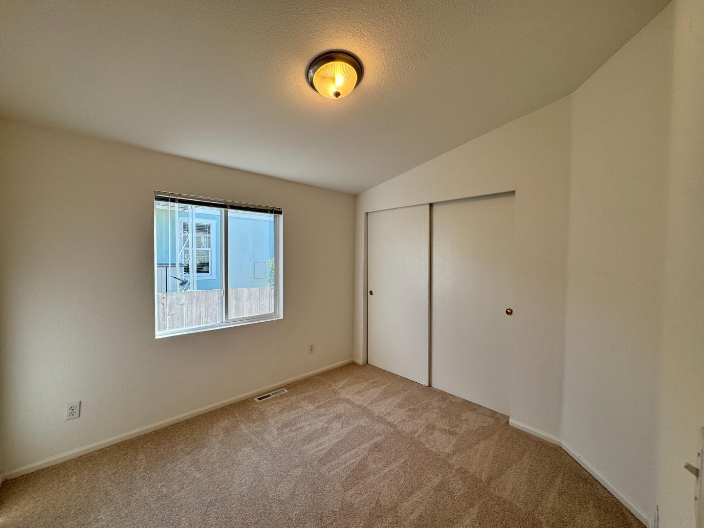 Detail Gallery Image 13 of 21 For 23 Sea Breeze Dr #23,  Half Moon Bay,  CA 94019 - 3 Beds | 2 Baths