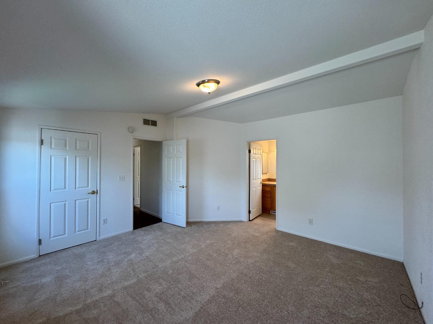 Detail Gallery Image 16 of 21 For 23 Sea Breeze Dr #23,  Half Moon Bay,  CA 94019 - 3 Beds | 2 Baths