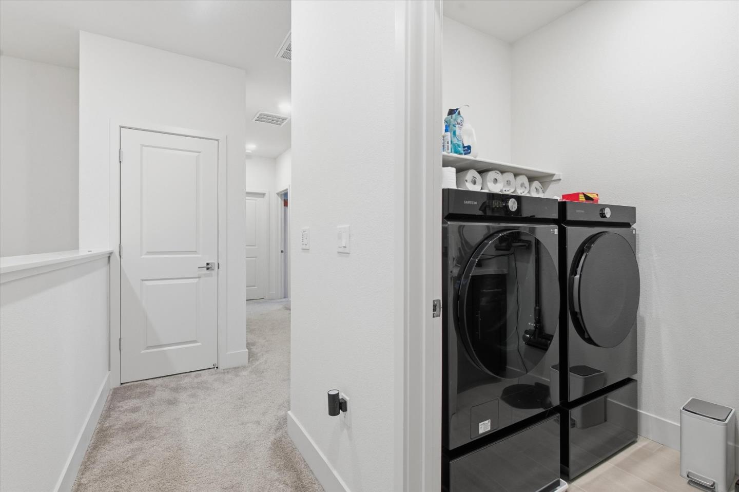 Detail Gallery Image 14 of 32 For 6382 Dove Ave, Dublin,  CA 94568 - 4 Beds | 3/1 Baths