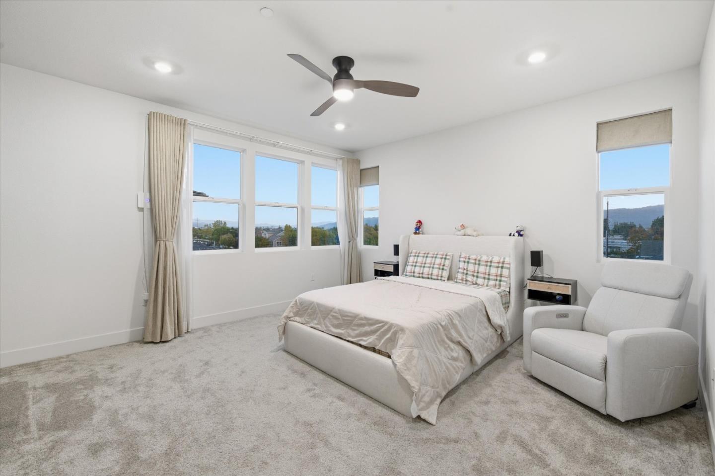 Detail Gallery Image 19 of 32 For 6382 Dove Ave, Dublin,  CA 94568 - 4 Beds | 3/1 Baths