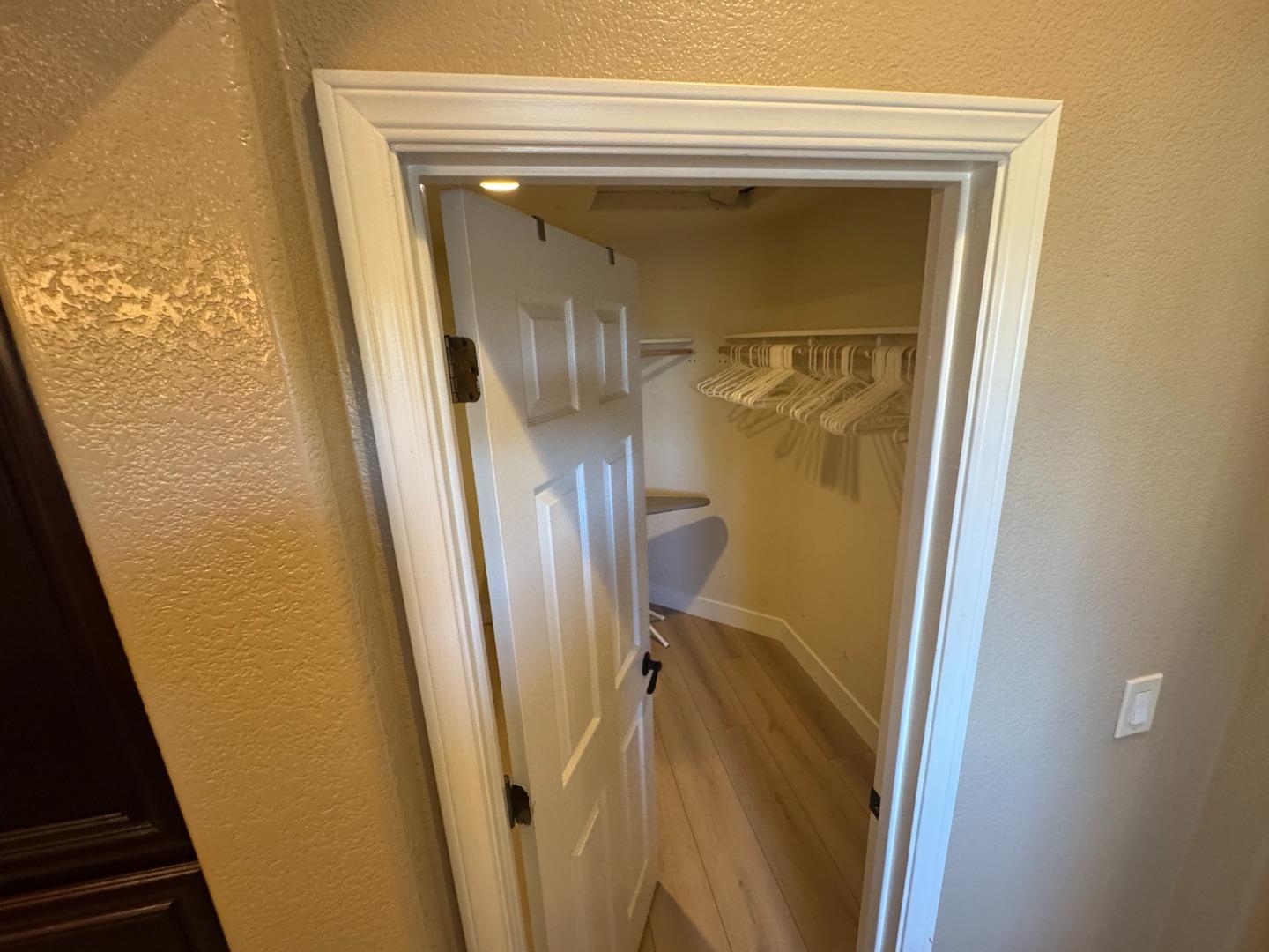 Detail Gallery Image 32 of 50 For 10 Rhine Cir, Salinas,  CA 93906 - 3 Beds | 2 Baths