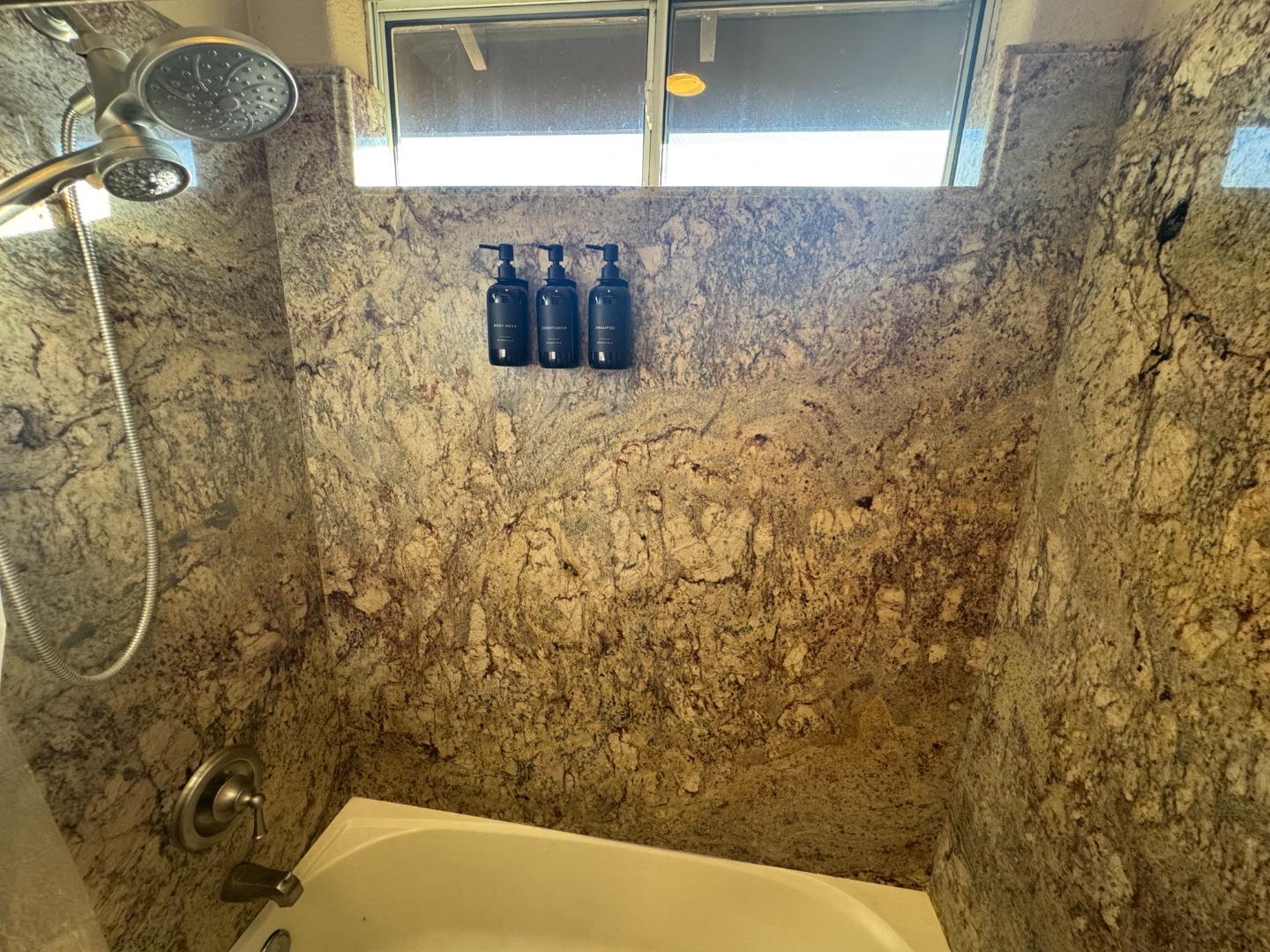 Detail Gallery Image 34 of 50 For 10 Rhine Cir, Salinas,  CA 93906 - 3 Beds | 2 Baths