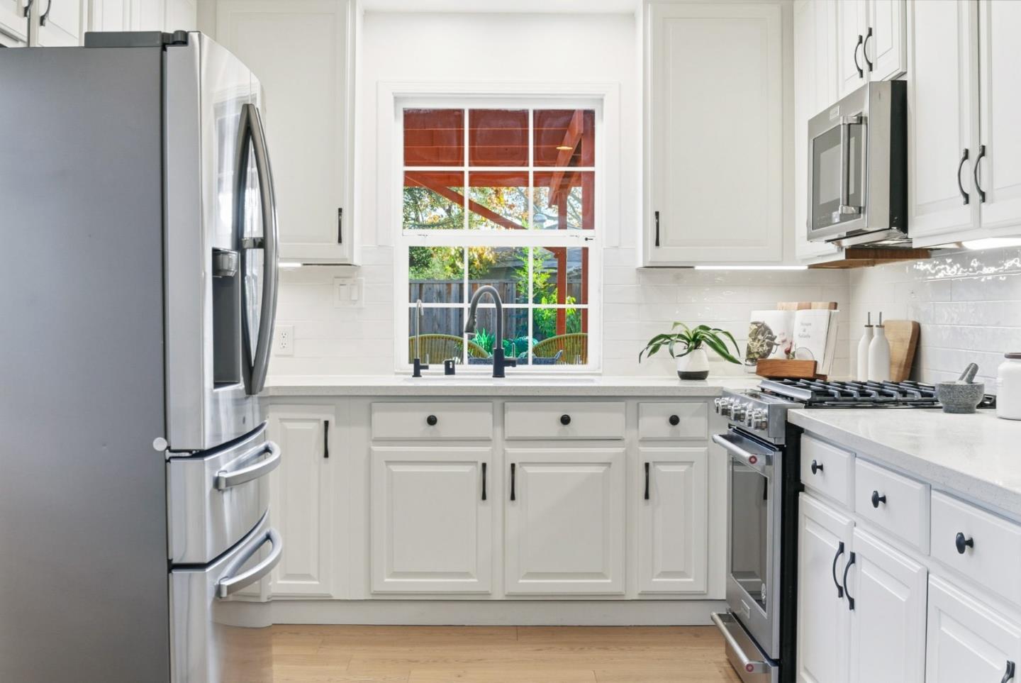 Detail Gallery Image 16 of 68 For 2920 Fresno St, Santa Clara,  CA 95051 - 4 Beds | 2 Baths