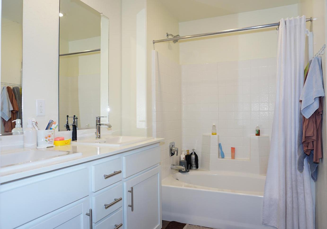 Detail Gallery Image 27 of 38 For 405 Greene Way, Los Banos,  CA 93635 - 3 Beds | 2/1 Baths