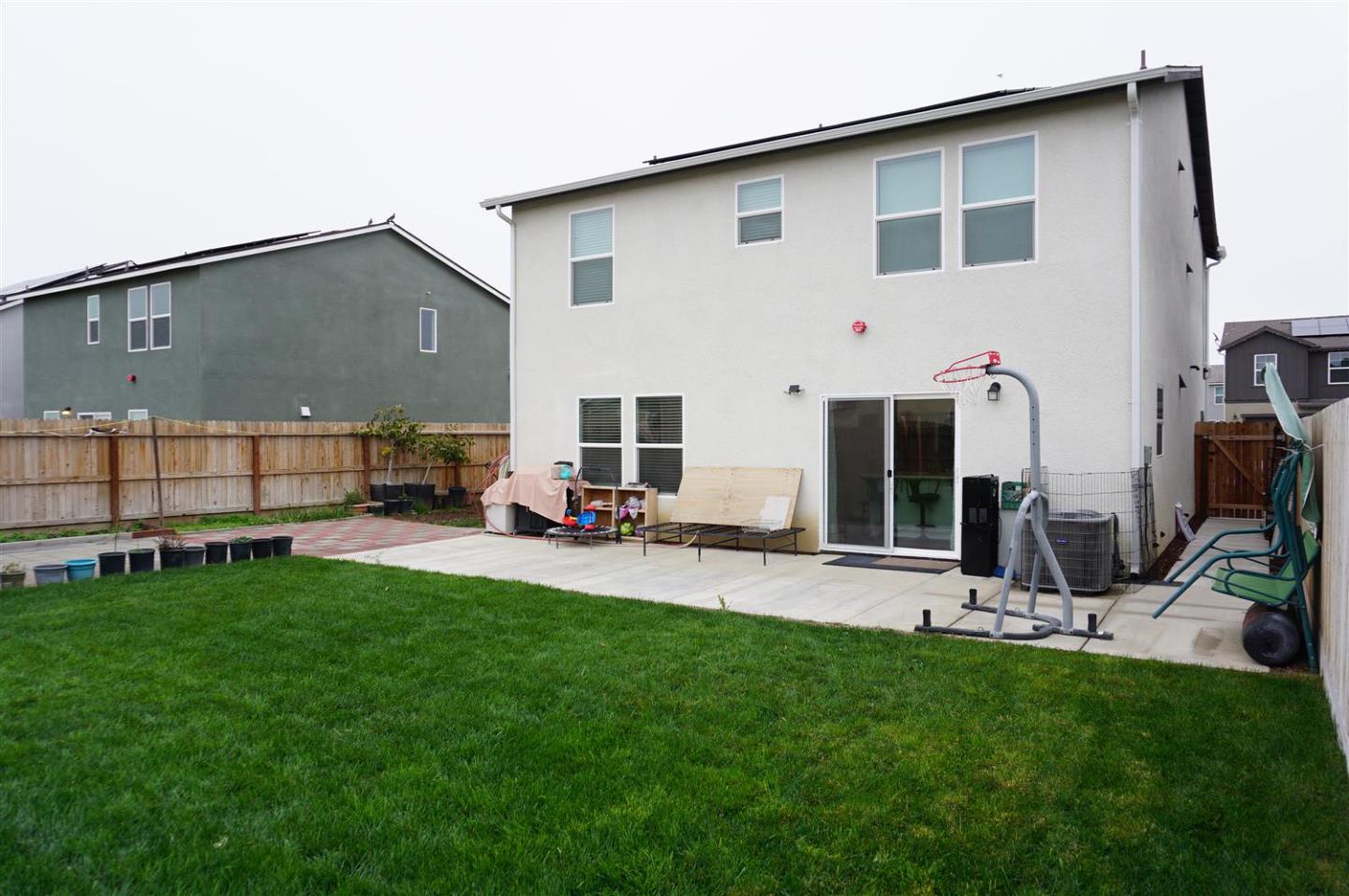 Detail Gallery Image 32 of 38 For 405 Greene Way, Los Banos,  CA 93635 - 3 Beds | 2/1 Baths