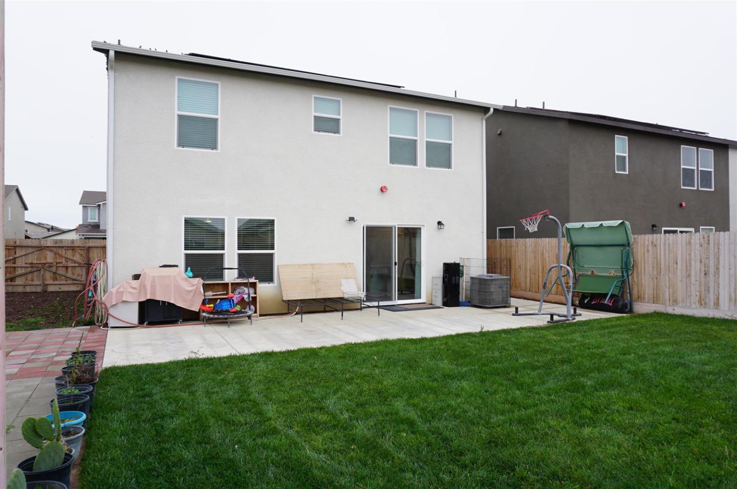 Detail Gallery Image 38 of 38 For 405 Greene Way, Los Banos,  CA 93635 - 3 Beds | 2/1 Baths