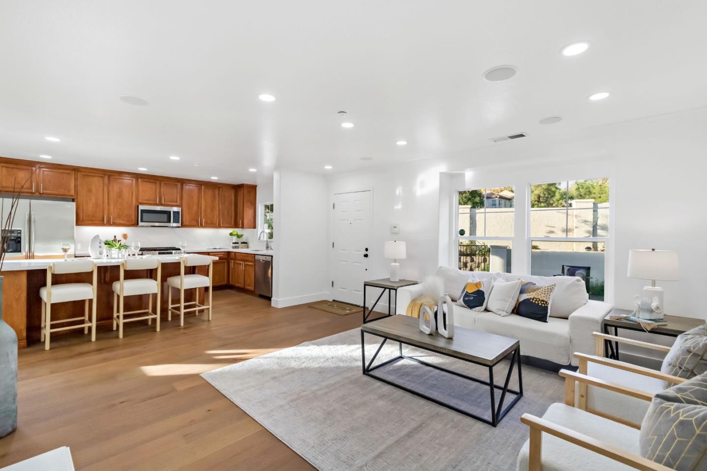 Detail Gallery Image 12 of 57 For 4182 Lautrec Dr, San Jose,  CA 95135 - 3 Beds | 2/1 Baths