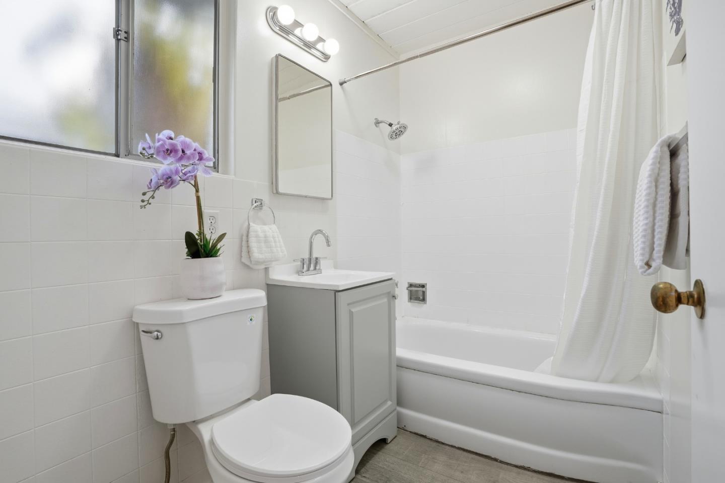 Detail Gallery Image 23 of 34 For 1712 Lexington Ave, San Mateo,  CA 94402 - 4 Beds | 2 Baths