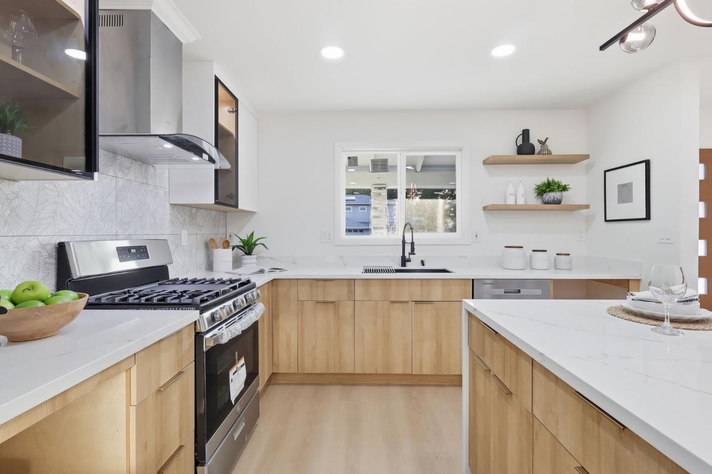 Detail Gallery Image 10 of 47 For 6624 Catamaran St, San Jose,  CA 95119 - 4 Beds | 2 Baths