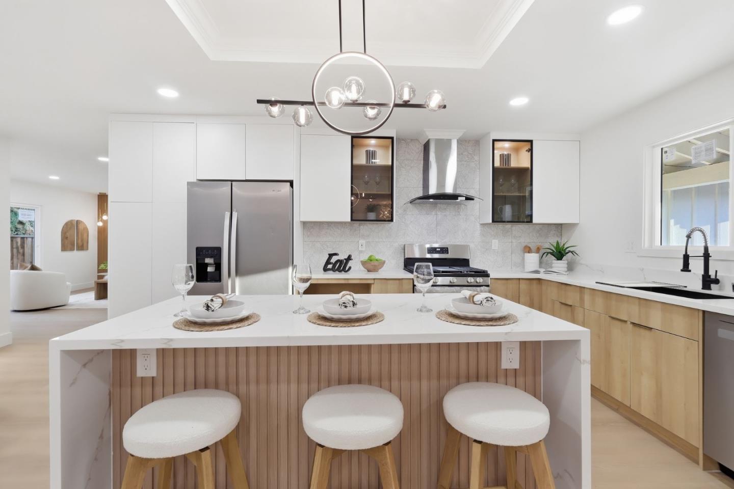 Detail Gallery Image 3 of 47 For 6624 Catamaran St, San Jose,  CA 95119 - 4 Beds | 2 Baths