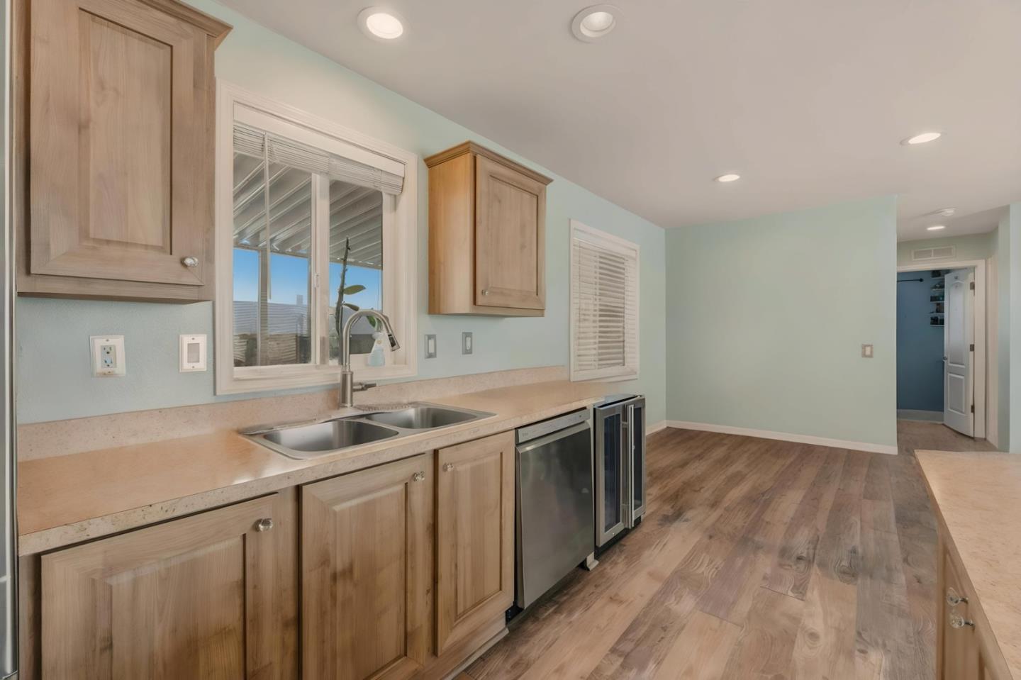 Detail Gallery Image 9 of 31 For 789 Green Valley Road Rd #108,  Watsonville,  CA 95076 - 3 Beds | 2 Baths