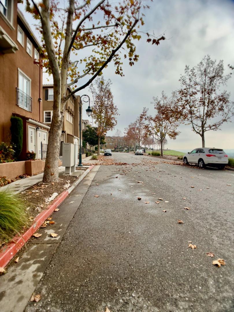 Detail Gallery Image 27 of 35 For 629 Adeline Ave, San Jose,  CA 95136 - 2 Beds | 2 Baths