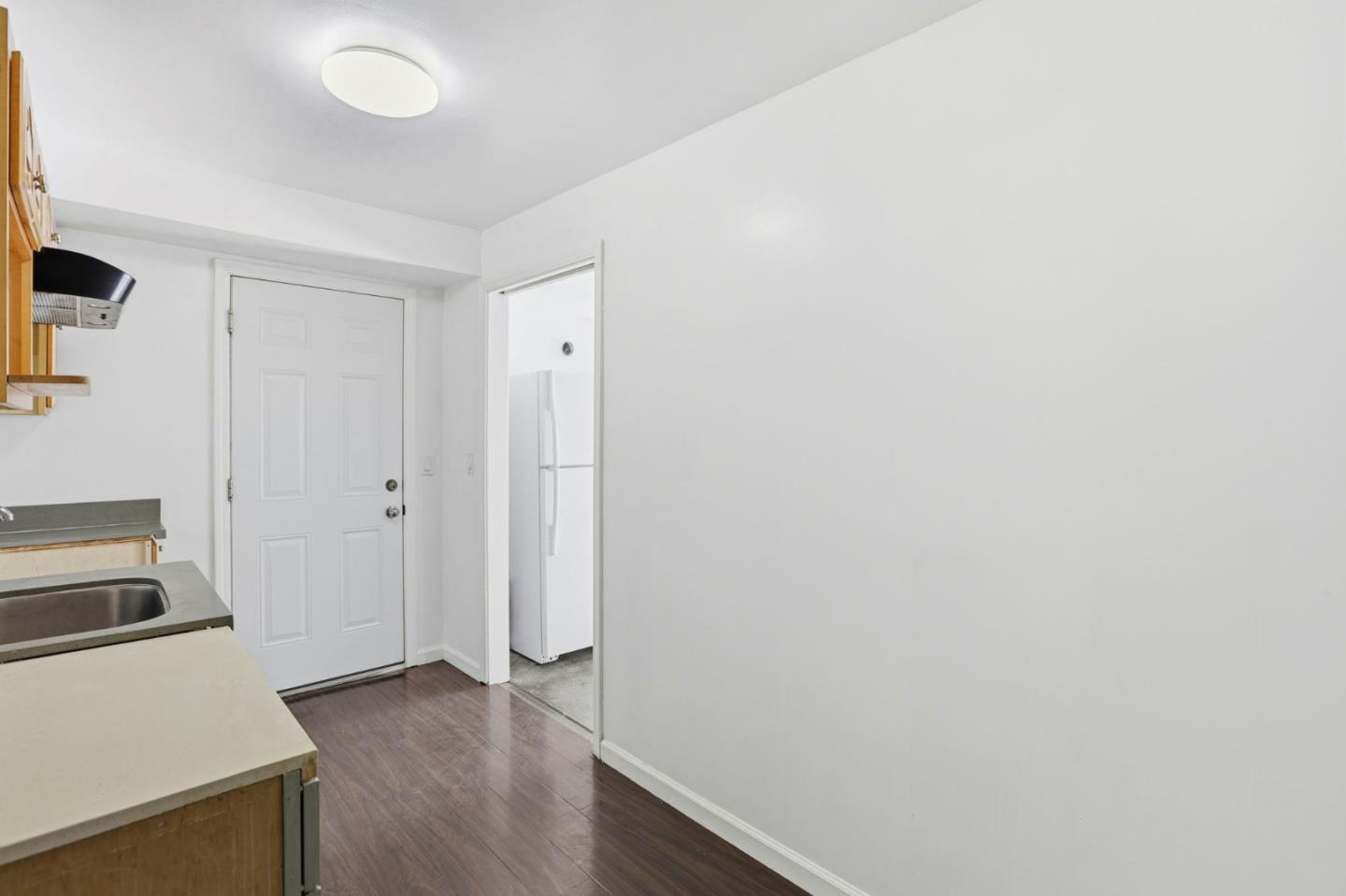 Detail Gallery Image 17 of 58 For 75 Gambetta St, Daly City,  CA 94014 - 6 Beds | 4 Baths