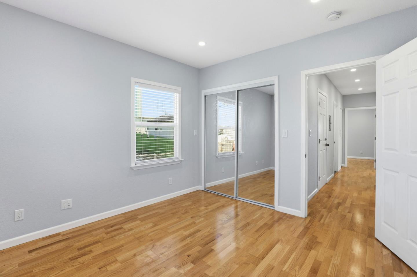 Detail Gallery Image 31 of 58 For 75 Gambetta St, Daly City,  CA 94014 - 6 Beds | 4 Baths