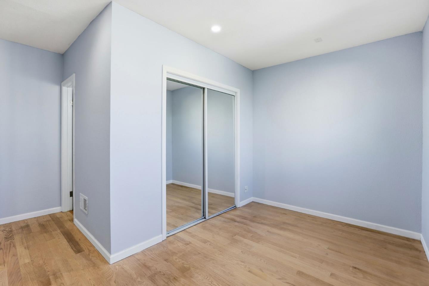 Detail Gallery Image 33 of 58 For 75 Gambetta St, Daly City,  CA 94014 - 6 Beds | 4 Baths