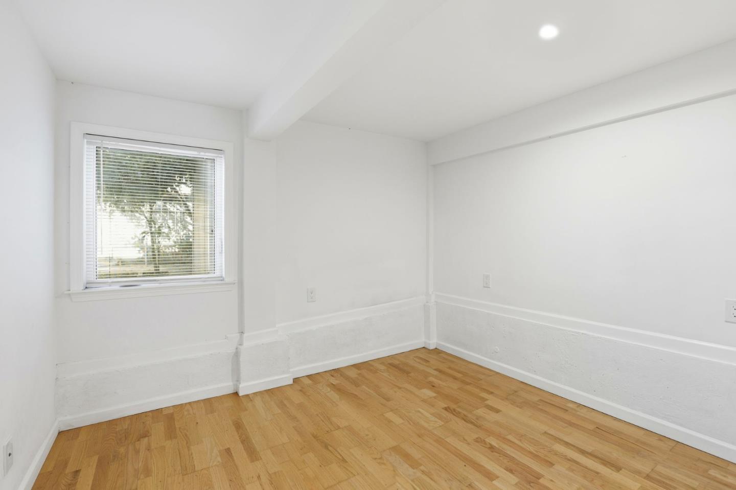 Detail Gallery Image 37 of 58 For 75 Gambetta St, Daly City,  CA 94014 - 6 Beds | 4 Baths