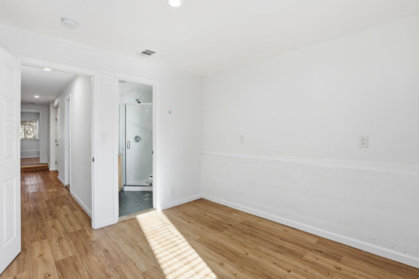 Detail Gallery Image 41 of 58 For 75 Gambetta St, Daly City,  CA 94014 - 6 Beds | 4 Baths