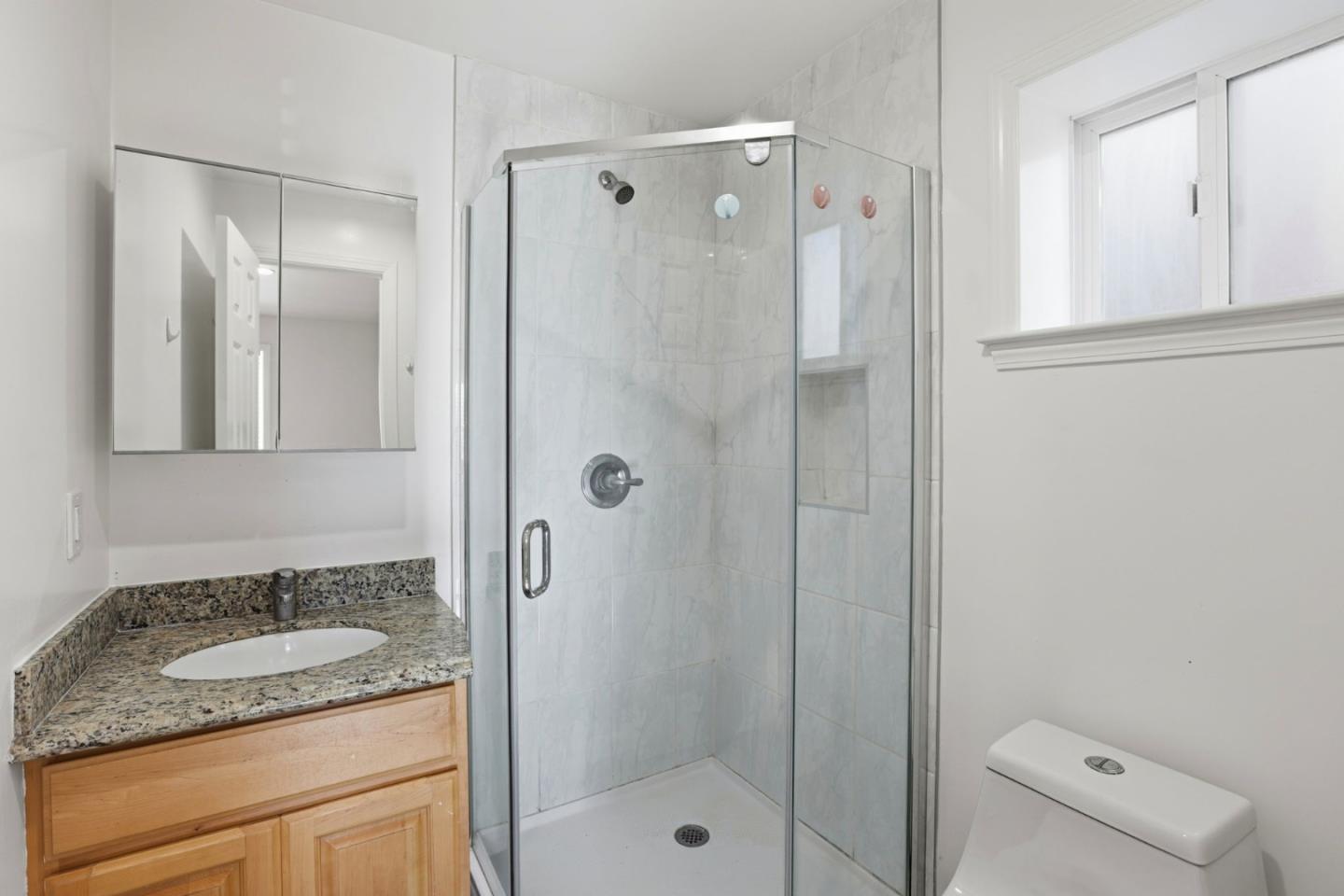 Detail Gallery Image 51 of 58 For 75 Gambetta St, Daly City,  CA 94014 - 6 Beds | 4 Baths